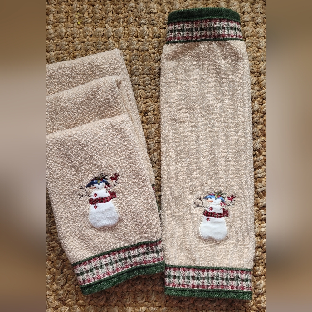 Snowmen "Welcome Winter" Seasonal and Brown Houndstooth Snowflake Hand Towels